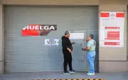 Huelga en Monte de Piedad: Clientes Buscan Recuperar Prendas Empeñadas Ante Cierre Prolongado