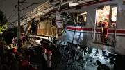 Indonesia: sube a 14 el saldo de muertos por choque de trenes en Yakarta