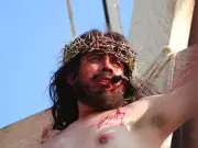 Iztapalapa revive la Pasión de Cristo con multitudinario viacrucis patrimonial