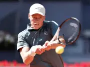 Jannik Sinner avanza sin concesiones en el Masters 1000 de Madrid