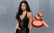 Kylie Jenner enfrenta demanda por discriminación y acoso laboral de exempleada