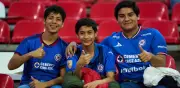 La Máquina Reclama el Azteca: Afición de Cruz Azul Siente el Estadio Banorte como Propio
