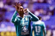 León se impone a Puebla en un duelo crucial y mantiene viva la esperanza de liguilla