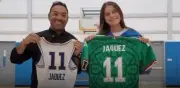 Marco Fabián y Gabriela Jáquez: Un inesperado intercambio de jerseys entre futbol y WNBA