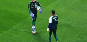 Memo Ochoa reacciona a su sexto Mundial y posible retiro