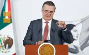 México apuesta por producir más e importar menos, dice Ebrard
