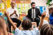 Obama y Mamdani narran cuentos a niños en guardería de Nueva York