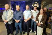 Panistas de Santa Catarina Arropan a Adrián de la Garza en Evento Político