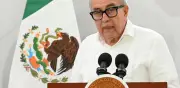 Rubén Rocha no dejará Sinaloa; pide calma y seguirá como gobernador