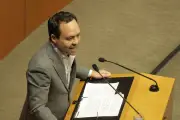 Senador Castañeda exige comparecencia de titulares de Pemex y Semarnat por derrame