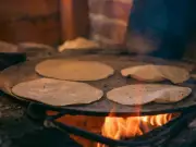 Sheinbaum reconoce alza en precio de tortilla y vincula solución a programa 'Maíz es la raíz'