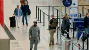 Trump propone privatizar la seguridad aeroportuaria en Estados Unidos con recortes a la TSA