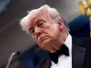 Trump: sin prisa por acuerdo con Irán, presión máxima continúa