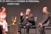 Wozniak reflexiona sobre PC, smartphones e IA