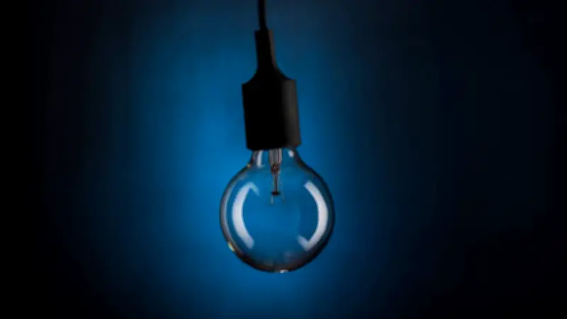 CFE no cobrará luz por dos meses en más de 100 municipios