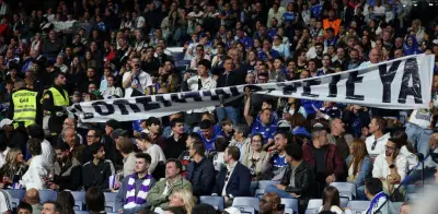 Abucheos a Mbappé y pancartas contra Florentino marcan la derrota moral del Real Madrid