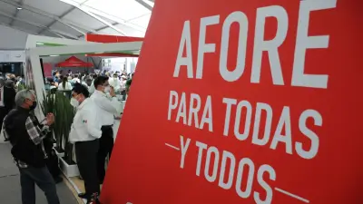 Alertan por aumento de retiros de Afores por desempleo; riesgo de perder semanas