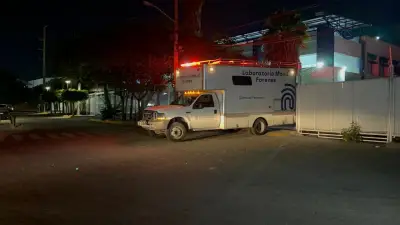Arriban a Jalisco cuerpos de víctimas de volcadura en Nayarit