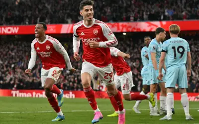 Arsenal vence al Burnley y queda a un paso del título de Premier