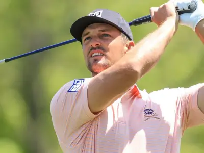 Bryson DeChambeau planea su futuro en YouTube ante posible desaparición de LIV Golf