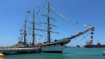 Buque Simón Bolívar llega a Progreso, Yucatán con visitas gratuitas