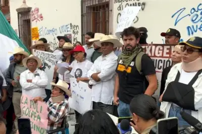 Campesinos arman megamarcha contra represión en Zacatecas