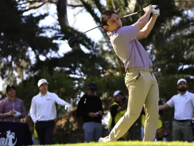 Carlos Garza debuta con 66 golpes en PGA Tour Américas