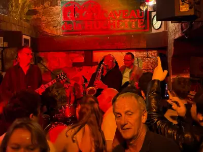 Caveau de la Huchette: 80 años de jazz subterráneo en París