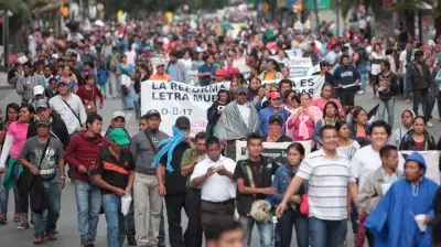 CNTE alista paro nacional y movilizaciones con bloqueos