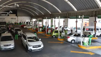 Colima oficializa descuentos en tenencia y calcomanía vehicular 2026