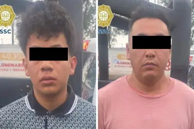Detienen a dos con auto vinculado a triple homicidio en CDMX