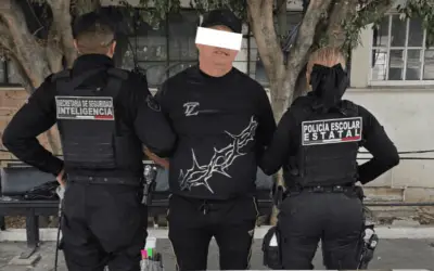 Detienen 'tiendita' de dulces con droga cerca de Prepa 12 en Guadalajara