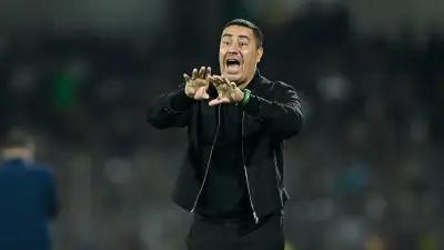 Efraín Juárez suena para dirigir al Celtic FC en medio de final con Pumas