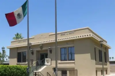 EU ordena revisión de consulados mexicanos, revela CBS