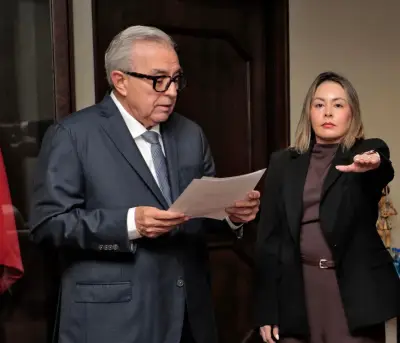 Gobernadora interina de Sinaloa respalda a Rocha Moya en su primer discurso