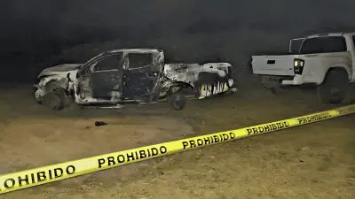 Hallan 5 cuerpos calcinados tras emboscada a policías en Michoacán
