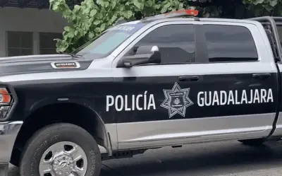 Hallan hombre sin vida en unidad deportiva de Guadalajara