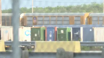 Identifican a tres mexicanos entre migrantes muertos en tren en Texas