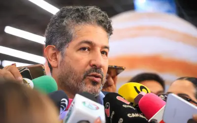 Jalisco alerta sobre retos virales que simulan tiroteos en escuelas