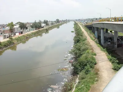 Jornada de limpieza en el Río Chico de los Remedios