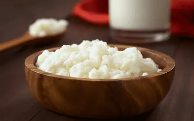 Kéfir: beneficios reales de consumir búlgaros de leche