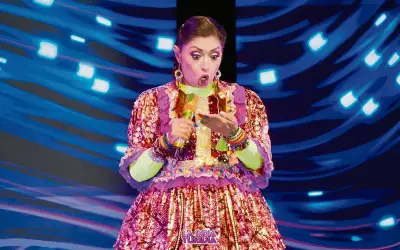La India Yuridia celebra a las madres con humor en el Auditorio Telmex