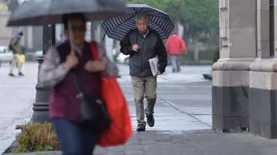 Lluvias fuertes y calor de hasta 40°C azotarán Edomex este jueves