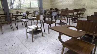 Lluvias suspenden clases en 64 municipios de Puebla este lunes