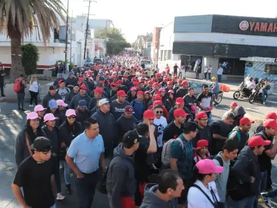 Marchas del 1 de Mayo en Guadalajara exigen mejores salarios y salud