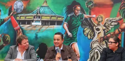 Mural futbolero de 200 m² busca récord Guinness en CDMX