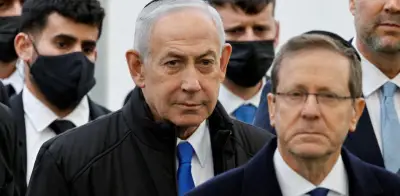 Netanyahu critica a ministro por video de activistas arrodillados