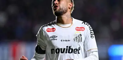 Nueva lesión de Neymar en la pantorrilla enciende alarmas en Brasil