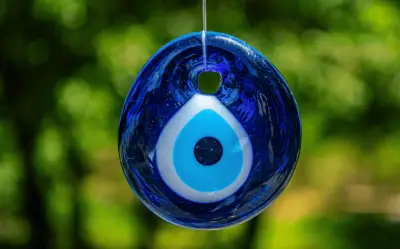 Ojo turco: significado, uso correcto y cómo activar el amuleto Nazar