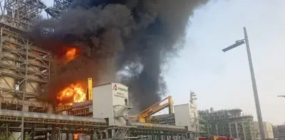Pemex controla incendio en refinería Olmeca de Dos Bocas